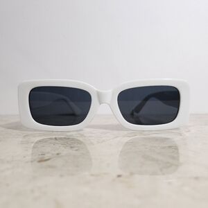 🆕️White Rectangular Sunglasses